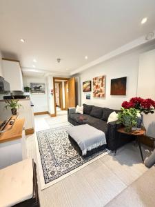 Cozy Courtyard Property Located at the Heart of London