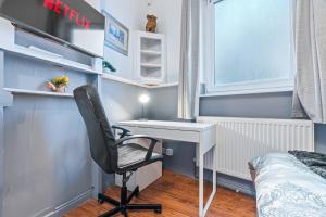 Modern 2-Bed flat NG7 Near QMC & Universities Long Stays Welcome