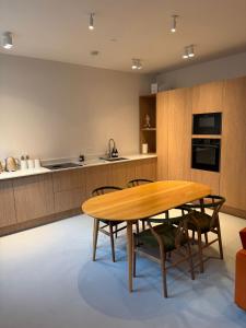 2br Brand New Mews House