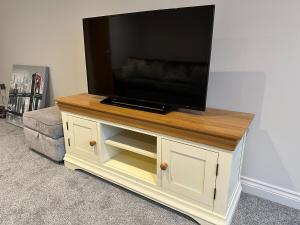 Hudson Apartment - 2 bedroom, Oakham Centre by Belmont Places