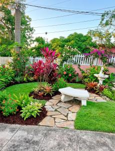 Holistic Wealth Retreat on the Holistic Wealth Trail