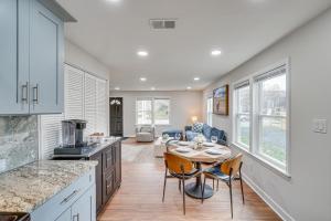 Walk to Leesburg Historic District: Family Retreat