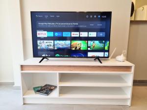 HERMOSO - CATEGORIA Departamento 90 m2 CENTRO con COCHERA opcional