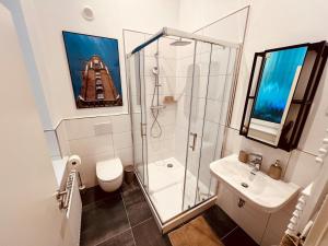 Riesiges City Loft - Billiard, Dart und 85 Zoll TV
