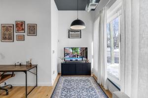 Modern Loft in Downtown Royal Oak