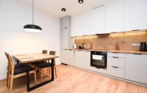 Modern One Bedroom Apartment in the Krakow