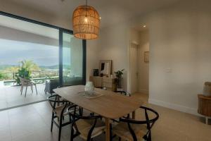 Hillside Oceanview Home with Pool in Venao