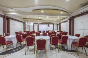 Palette by CheckIn River Front Railway Station Formerly Host Inn