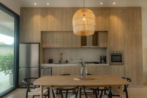 Oceanview Home with Pool in Venao