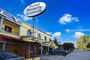 Hotel & Apartamentos Beverly