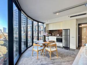 Nice 2B Apt nearuthern Docklands Centre
