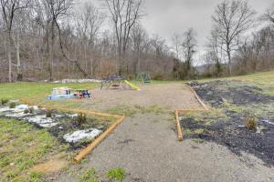 Hike, Fish and Hunt Serene Patriot Cabin!