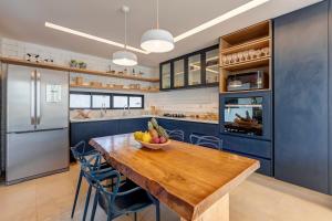 Luxury 4 Suites 5 minutos Praia do Forte