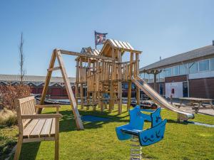 Apartment by the Beach with Sea Views