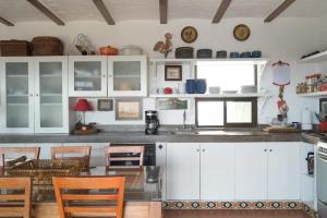 ANANA Casa de los Sueños - Villa with Thermal Water and Views