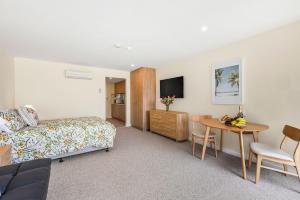 Bay View Motel - Deluxe