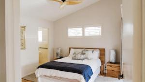 Standing Stones Shelly Beach