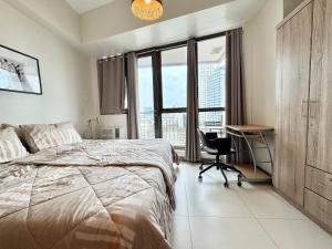 Charming 1 BR KL Tower Makati
