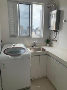 AP 3 Suítes com Jacuzzi 2 garagens