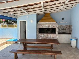 sobrado com piscina proximo ao mar