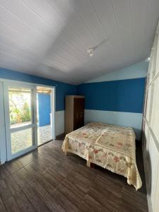 Casa 6km do aeroporto e 7km das praias do sul da ilha