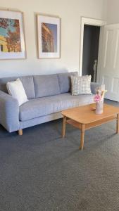 1BR Apt 2 min away from Fremantle Hospital - Hosted by Canstay