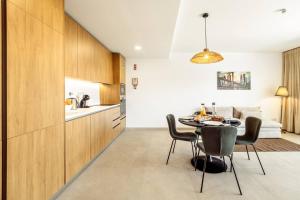 Modern 1-Bed Apartment with Terrace Albufeira