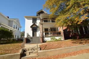 Luna Luxury - 2BR near VCU & Richmond Raceway