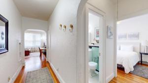 Cozy 1B, Green Line, Boston Coll, Elev, Roof Deck