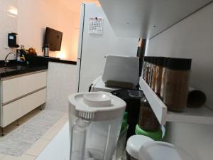 Apartamento para 6 pessoas perto do SESC Bertioga a 600m da praia