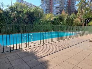 Amplio Departamento Las Condes