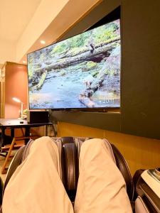 29H Ultimate Esports Studio Massage Chair Pro Setup