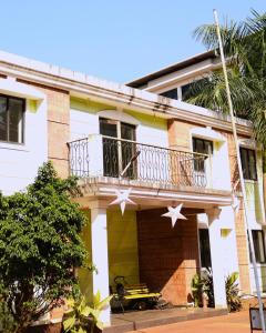 Premium Coastal 1BHK Near Vibrant Candolim Strip