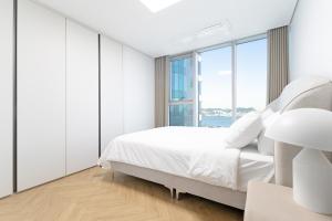 Brown Suites Busan Station