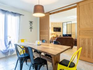 Maison en pierre avec piscine près de Sarlat - FR-1-616-204