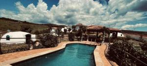 Habitación en Glamping de Ensueño con Piscina