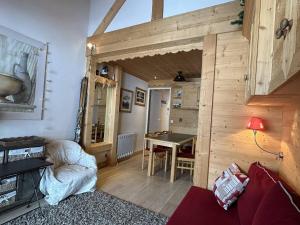 Duplex cosy à Méribel Mottaret proche pistes - FR-1-355-287