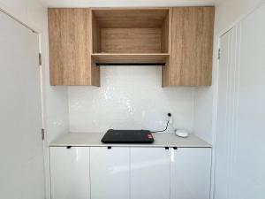 Studio in Belmont | Easy to City & Airport