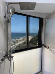 Oceanfront Playa Grande 10 min Airport Maiquetia Aeropuerto