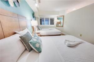 Low Floor 1BR, Direct Oceanfront Beautiful, Pools