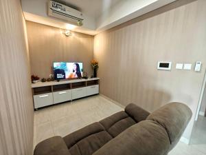 Stylish 3BR Skandinavia Tangcity Apt Max 12 Guests