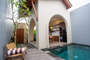 Teba Batu Bolong Villa