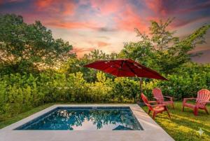 Private Pool Villa in Vistacana Close to Airport