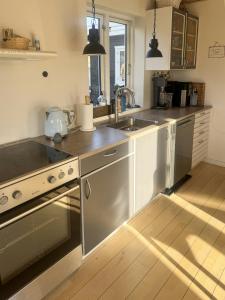 Sommerhus Med Havudsigt Nær Børnevenlig Strand