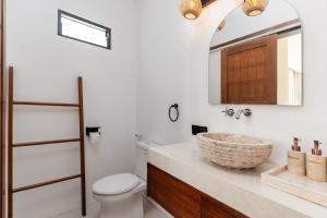 Melasti Luxury 1BR Pool & Outdoor Lounge