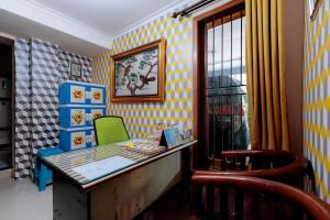 RedDoorz Syariah at Delta Sari Aloha Waru