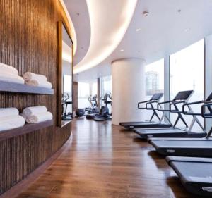 Luxury Riverside Apartment in the Central London New Year fireworks