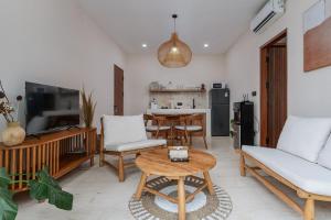 Warm & Stylish 1BR Unit Close to Bali Hotspots