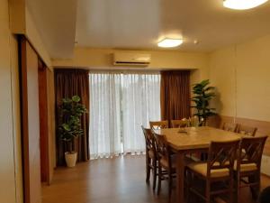 Luntian Luxury Condo in Tagaytay