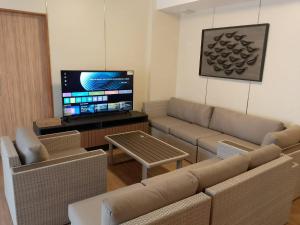 Luntian Luxury Condo in Tagaytay